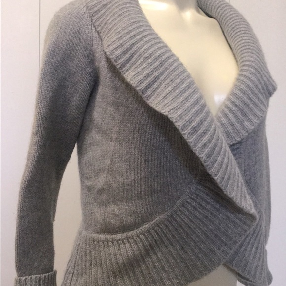 𝅺TALBOTS 100% pure cashmere gray cropped bolero SMALL - Picture 2 of 6